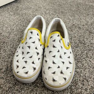 Bee Slip on Vans